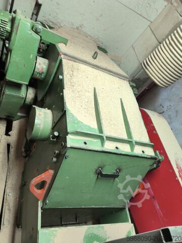 Rozdrabniacz do drewna HAAS HTH 150x500 K2