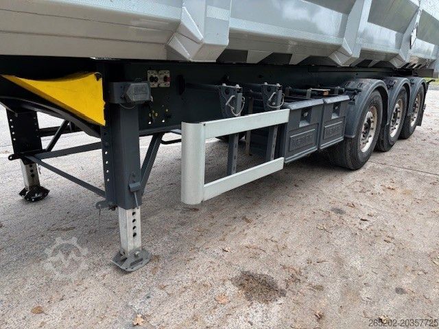 Tiptrailer KEMPF Stahlhalbschalenmulde, 60 cbm