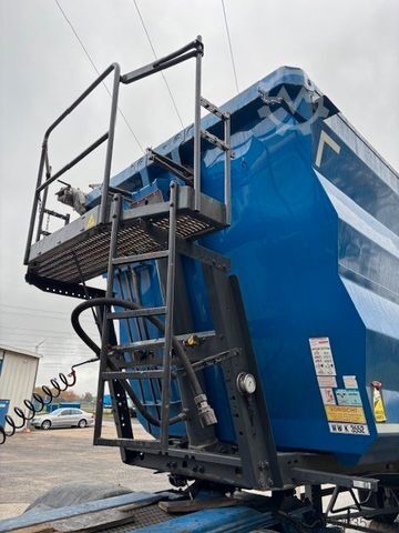 Tiptrailer KEMPF Stahlhalbschalenmulde, 49 cbm