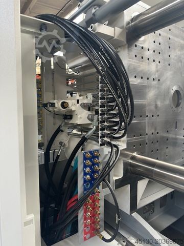 Injection molding machine KraussMaffei KM 400-3000 GX Blue Power