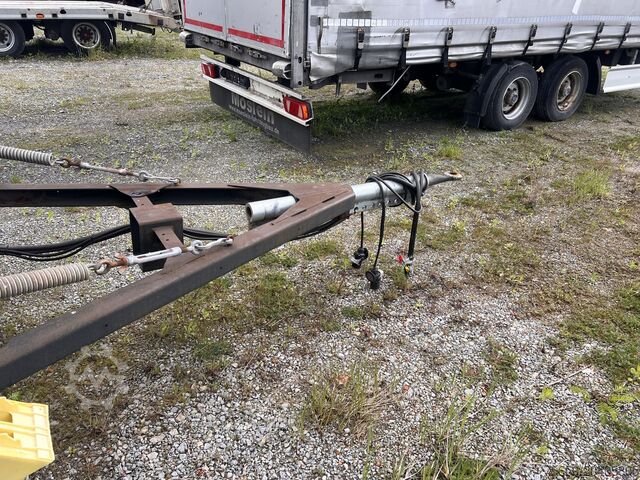 Otevřený přívěs s plachtou Fliegl ZPS180  2 Achs Jumbo- Planen, Mega, durchladbar