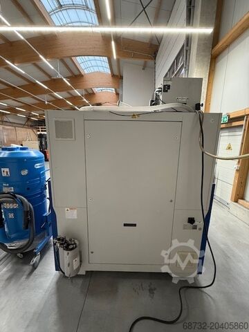 Centre d'usinage vertical DATRON M8Cube A