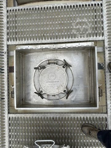 Tank konteyneri Van Hool 34.600L / 1-comp. + baffles / 20FT swapbody / U...