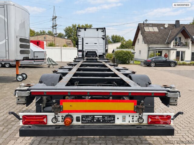 Semi-reboque porta-carroçaria amovível Goebel Containerchassis 10|20|30|40 Lenkachse