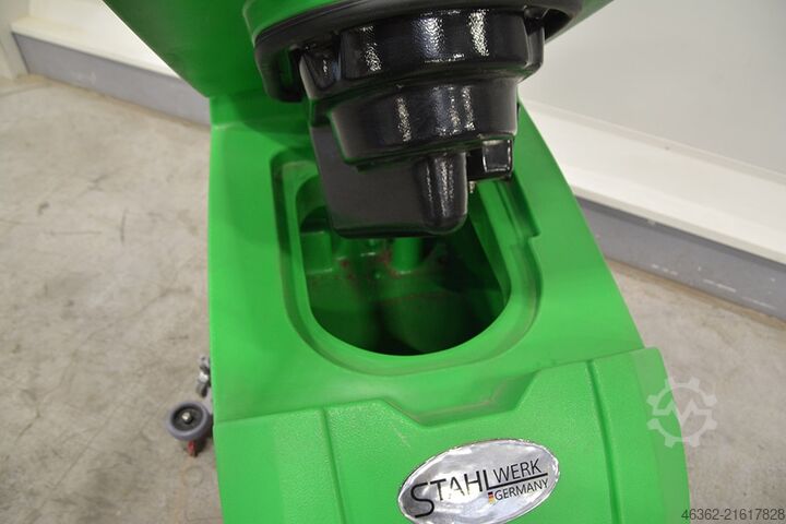 Industrial vacuum cleaner Stahlwerk SW 580