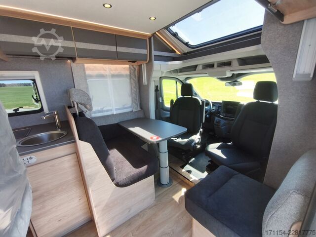 Halvintegreret autocamper DETHLEFFS Just Go! T 6815 EB Hubbett,Automatik,5 Personen