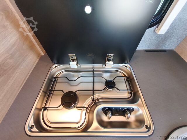 Halvintegreret autocamper DETHLEFFS Just Go! T 6815 EB Hubbett,Automatik,5 Personen