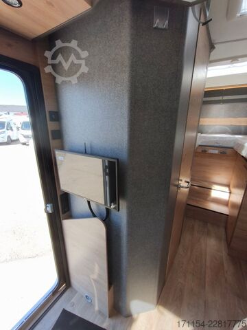 Halvintegreret autocamper DETHLEFFS Just Go! T 6815 EB Hubbett,Automatik,5 Personen