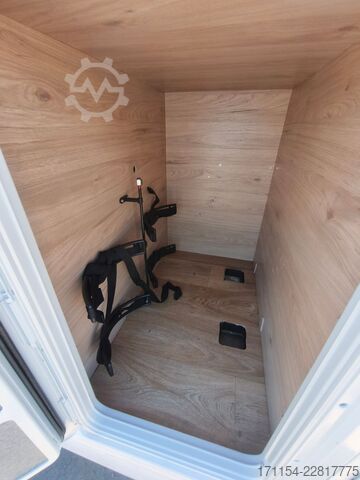 Halvintegreret autocamper DETHLEFFS Just Go! T 6815 EB Hubbett,Automatik,5 Personen