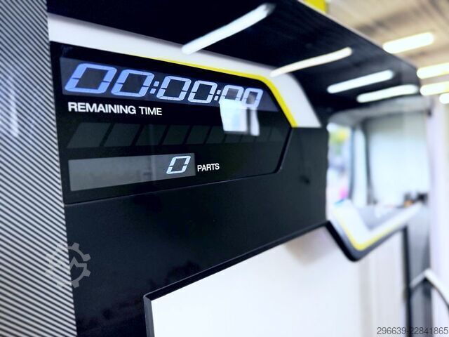 Centru de prelucrare vertical DMG MORI ecoMill 635 V