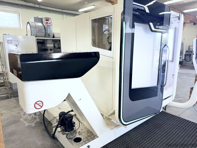 Centru de prelucrare vertical DMG MORI ecoMill 635 V