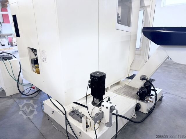 Centru de prelucrare vertical DMG MORI ecoMill 635 V