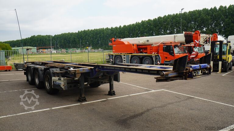 Trasporto di container Krone 3 AXLE CONTAINER TRANSPORT TRAILER EXTENDABLE 4...