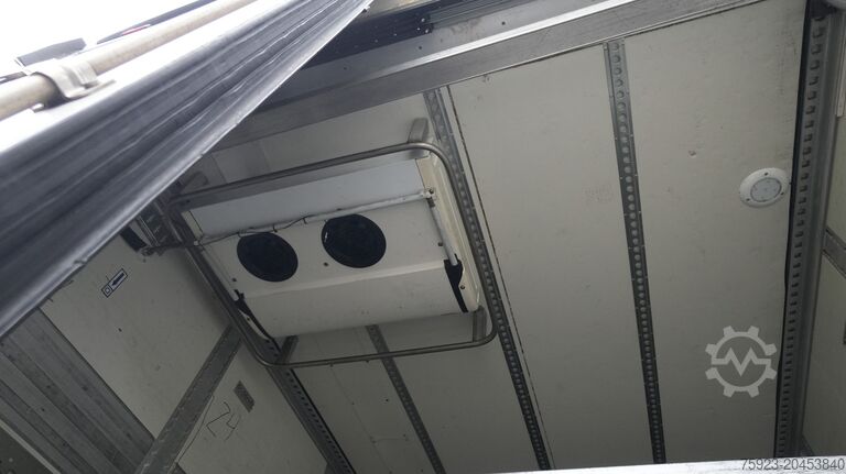 Gekoeld/bevroren transport Krone 3 AXLE FRIGO TRAILER BI-TEMP