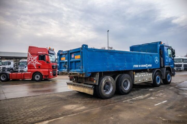 Teherautó MERCEDES ACTROS 3241 K-MP3-8X4