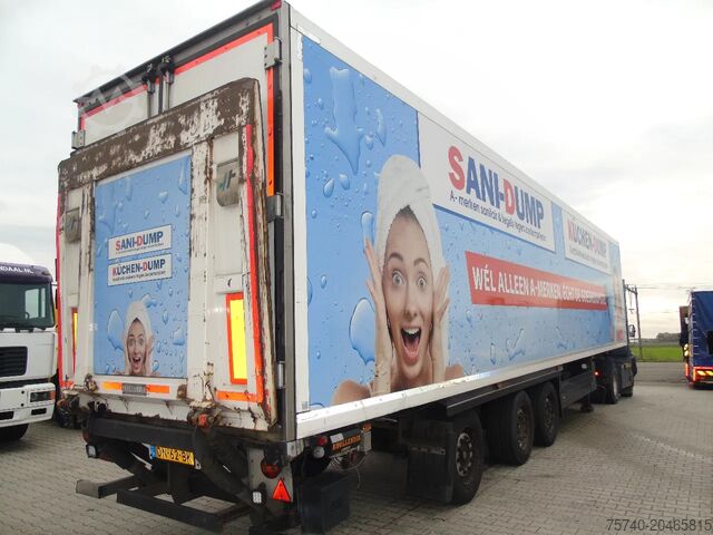 Chladírenská/mrazírenská přeprava Schmitz Cargobull + CARRIER VECTOR 1950 + LIFT + APK 07-26