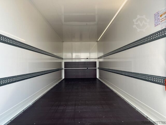 Koffer DAF LF 230 FA 18 Ton Box met Laadklep / Te huur - B...