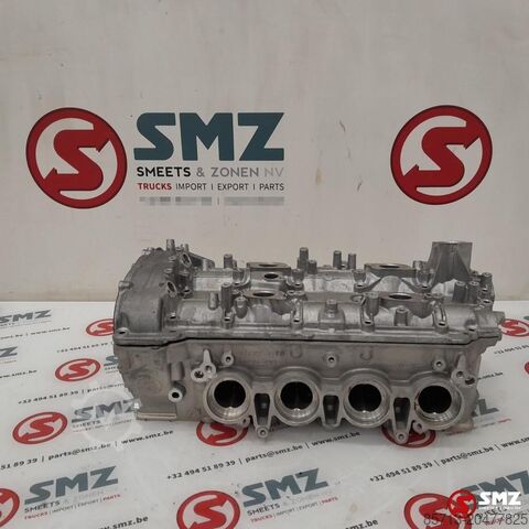 Motoronderdeel Mercedes Occ cilinderkop + kleppendeksel links AMG C63S Mer