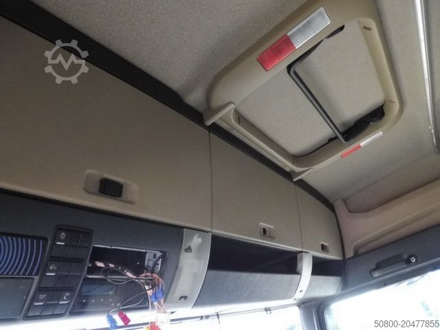 Standard SZM MAN 18.420 TGX XlX 4x2, Hydr., Navi, AC, Schlafliege