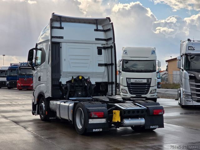 Standard trækkerunit IVECO S-WAY 530 * ACC * VOLLLUFT * 2X TANK * KLIMAAUT