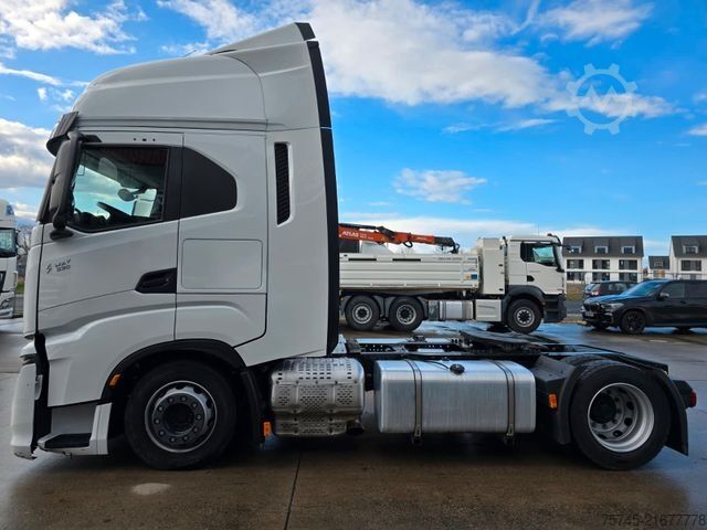 Standard trækkerunit IVECO S-WAY 530 * ACC * VOLLLUFT * 2X TANK * KLIMAAUT