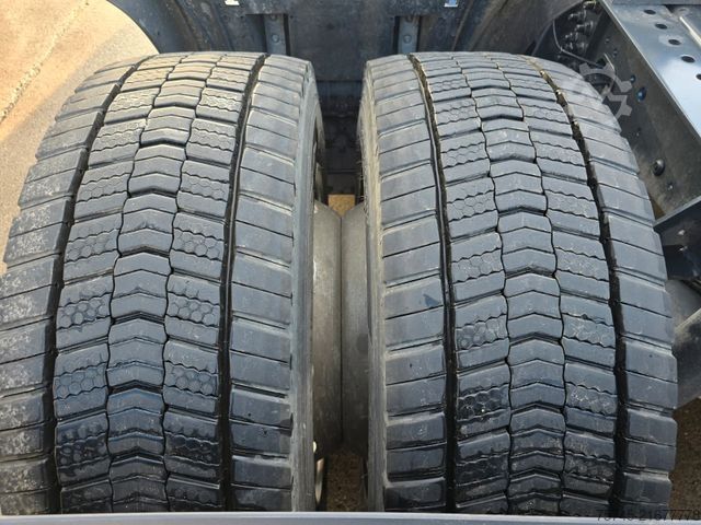 Standard trækkerunit IVECO S-WAY 530 * ACC * VOLLLUFT * 2X TANK * KLIMAAUT