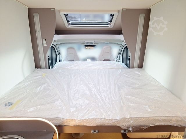 Halvintegreret autocamper BÜRSTNER Lyseo TD 594 180 PS -  Automatik