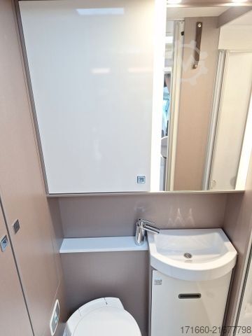 Halvintegreret autocamper BÜRSTNER Lyseo TD 594 180 PS -  Automatik