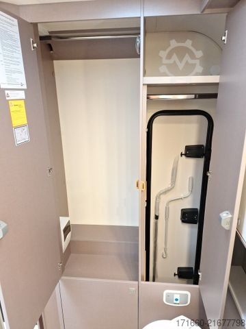 Halvintegreret autocamper BÜRSTNER Lyseo TD 594 180 PS -  Automatik