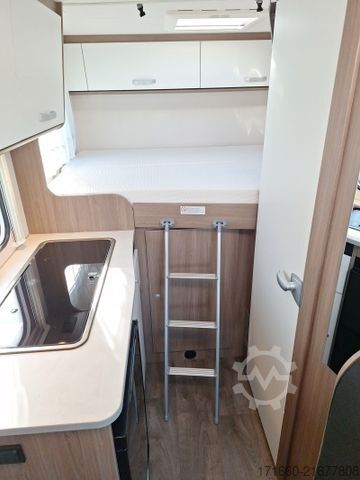 Halvintegreret autocamper CARADO V 132