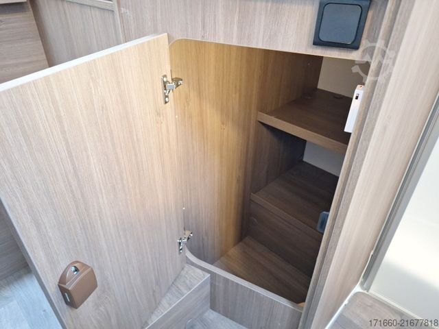 Halvintegreret autocamper CARADO T 447 ACC, HUBBETT, SAT+TV, NAVI+RFK