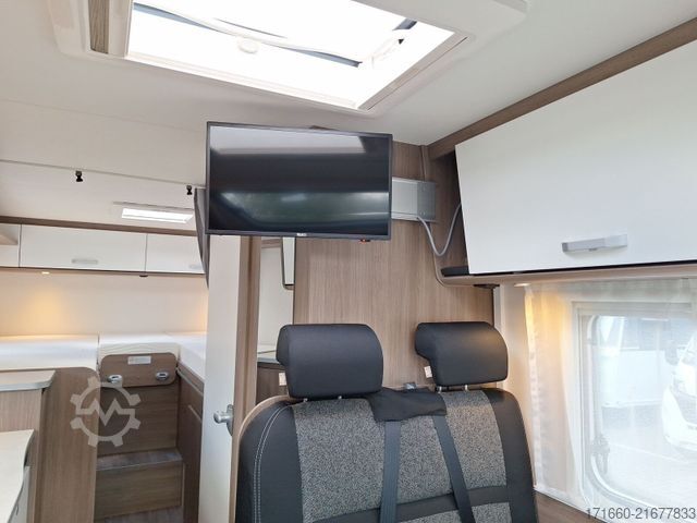 Halvintegreret autocamper CARADO pro+ V 337 Halbjahreswagen 2026 - 15 % Sparen