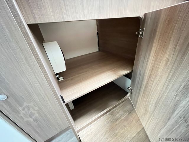 Halvintegreret autocamper CARADO pro+ V 337 Halbjahreswagen 2026 - 15 % Sparen