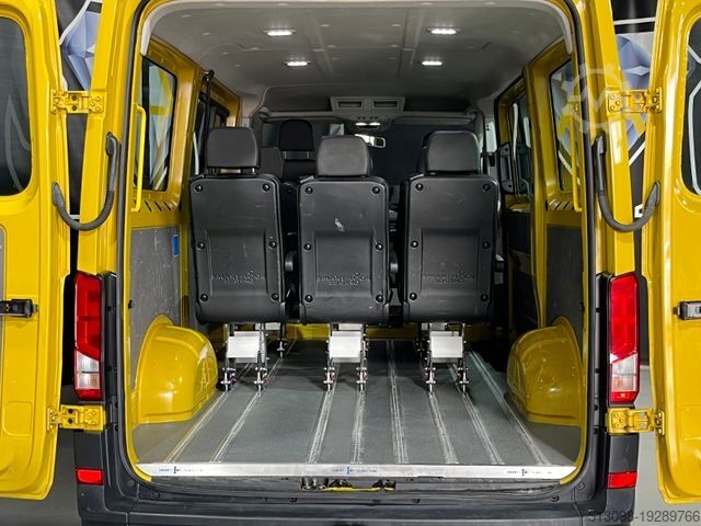 Minibus VOLKSWAGEN CRAFTER 2.0TDI 8 SITZE TEMPOMAT KLIMA AHK 1.HAND