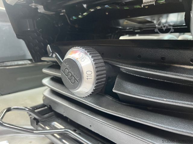 Minibus VOLKSWAGEN CRAFTER 2.0TDI 8 SITZE TEMPOMAT KLIMA AHK 1.HAND