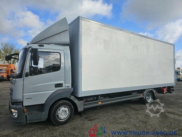 Furgon skrzyniowy Mercedes-Benz Atego 818 Lang LBW MBB 1.000kg Seitentür rechts