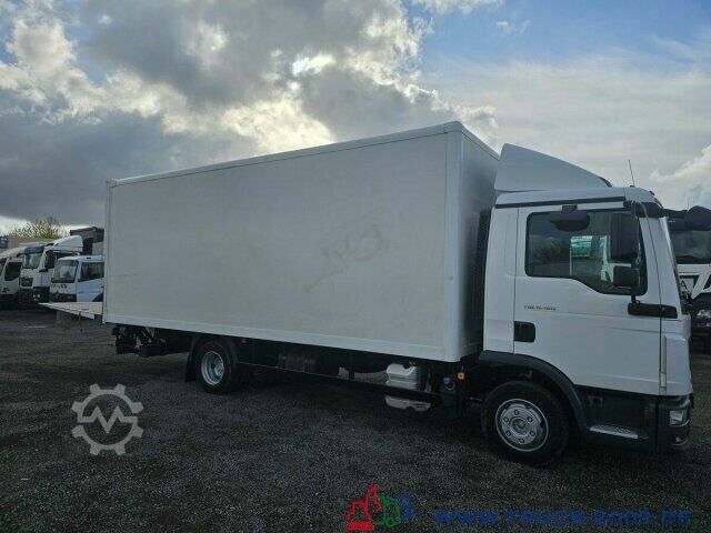 Furgon skrzyniowy MAN TGL 8.180 Koffer 6050 mm LBW Palfinger 1000 Kg