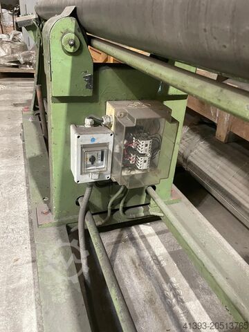 Cintreuse à trois rouleaux 2500x4 Stölting