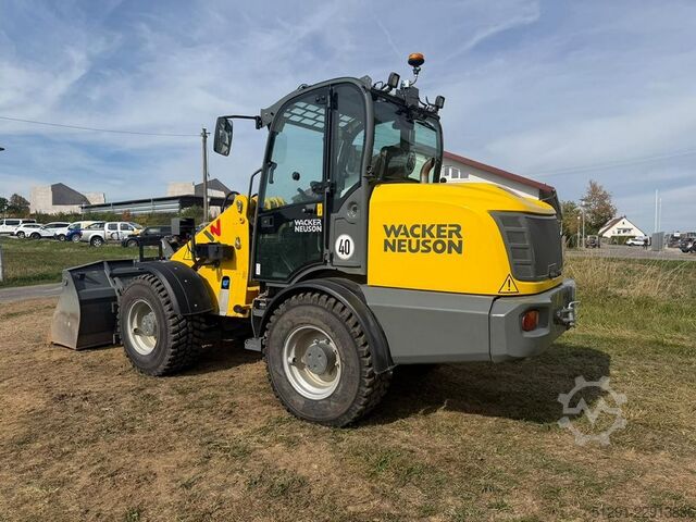  Wacker Neuson WL70 (40 km/h version)