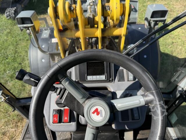  Wacker Neuson WL70 (40 km/h version)