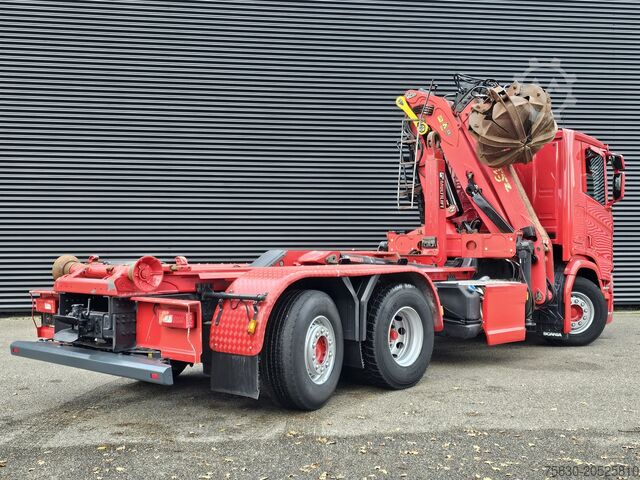 Hakenarmsystem Scania R520 V8 6x2/4 / EPSILON CRANE + HOOKLIFT