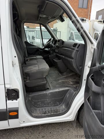 Furgoneta con techo elevado Renault master 2.3dci 145pk L4H2
