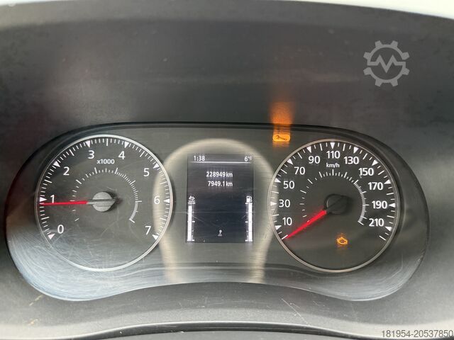 Camión con caja larga Renault master 2.3dci dubbel cabine euro6 L3H2