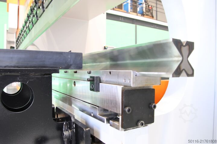 Prensa plegadora ERMAKSAN SPEEDBEND PRO