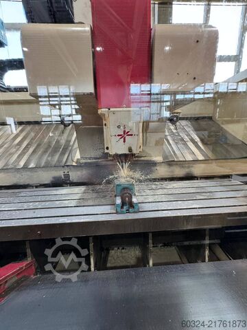 Centro di lavoro CNC HEDELIUS CB 70 - 3200