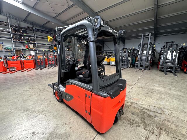 21/2021 Service complet + Contrôle UVV 09/2027 Linde E16L