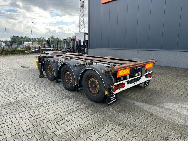 Μεταφορά εμπορευματοκιβωτίων D-TEC FLEXITRAILER TRACTION / ADR / SAF + discbrakes ...