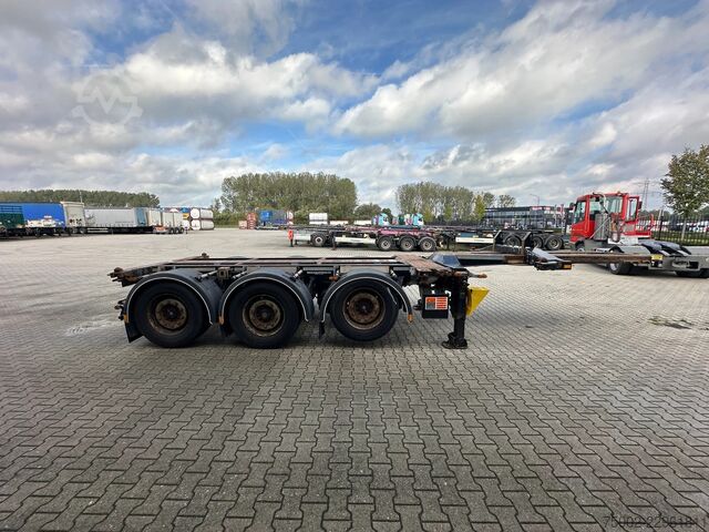 Μεταφορά εμπορευματοκιβωτίων D-TEC FLEXITRAILER TRACTION / ADR / SAF + discbrakes ...