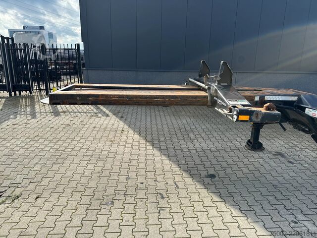 Μεταφορά εμπορευματοκιβωτίων D-TEC FLEXITRAILER TRACTION / ADR / SAF + discbrakes ...