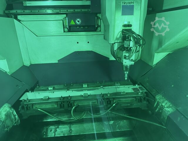 Máquina de corte a laser TRUMPF TruLaser Cell 3000 (L34)